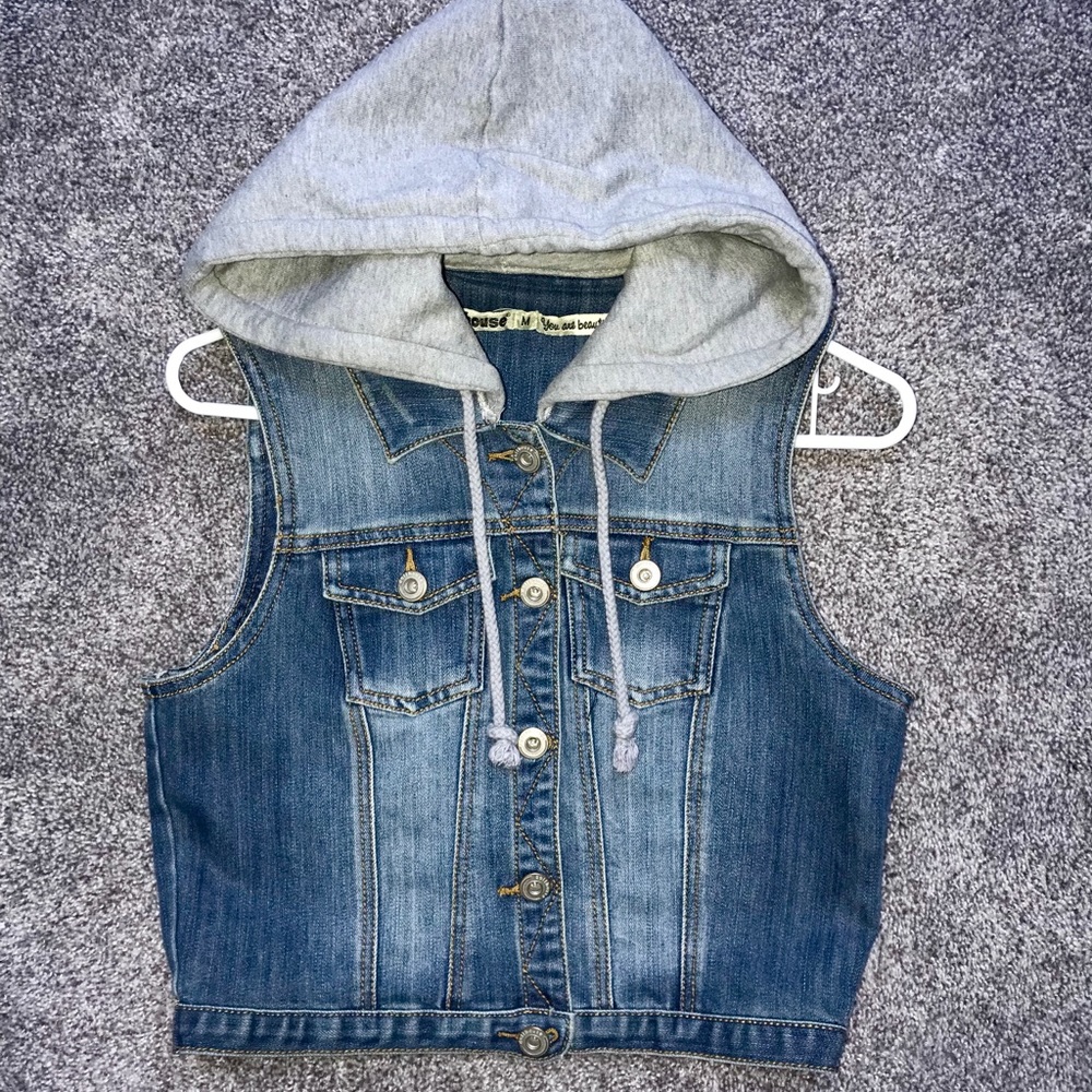 NWOT Jean Hooded Vest